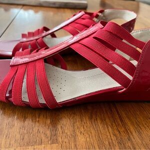 Life Stride Red Strappy Wedges